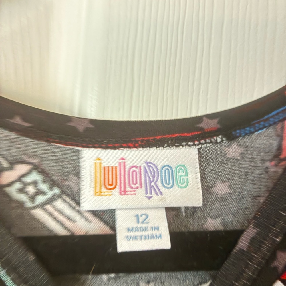 LuLaRoe Kids Carly Dress Fireworks Size 12 Like New Silky - Picture 2 of 3